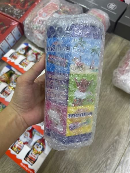 Hộp Kẹo Giáng Sinh Mentos 180g - Image 1
