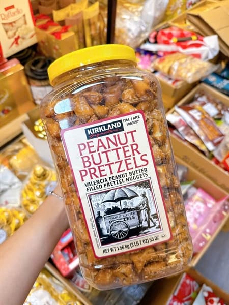 Bánh Peanut BUTTER PRETZELS 730gram - Image 1