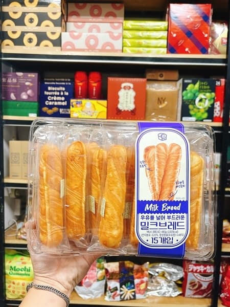 Bánh Mì Que Milk Bread Hàn Quốc Hộp 15C - Image 1