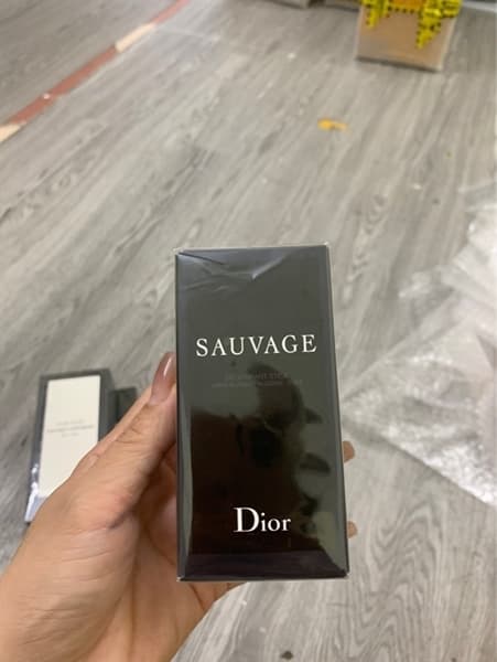 Lăn Khử Mùi Dior Sauvage Stick Deodorant 75g - Image 1