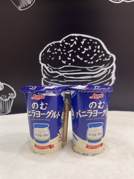 Sữa Chua Luna Yogurt Drink Nhật Bản - Image 1