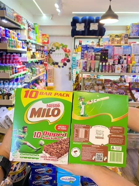 BÁNH SNACK MILO WHITH CHOCOLATE ÚC HỘP 10C 270G - Image 1
