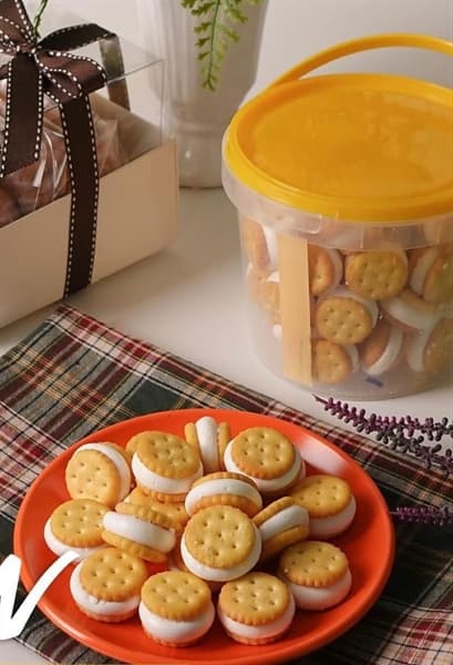 Bánh Quy MERINGUE COOKIE Vị Trứng Phô Mai Hàn Quốc thumbnail 2