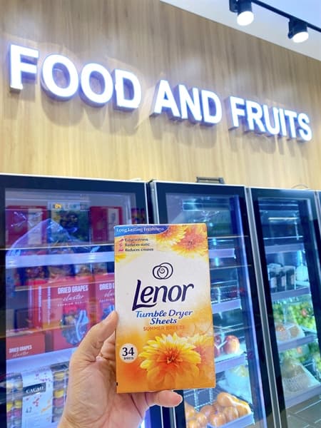 Giấy thơm quần áo Lenor UK hương mùa hè - Image 1