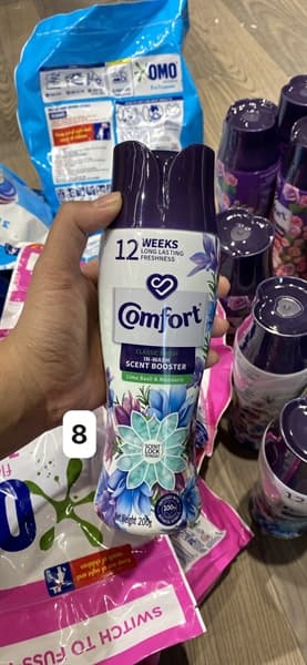 Hạt Xả Vải Trắng Comfort Classic Fresh 200gr ( Chai ) - Image 1