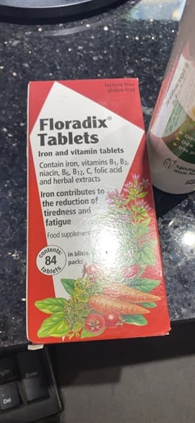 Sắt & Vitamin Rau Củ Anh Floradix Tablets ( Hộp ) - Image 1