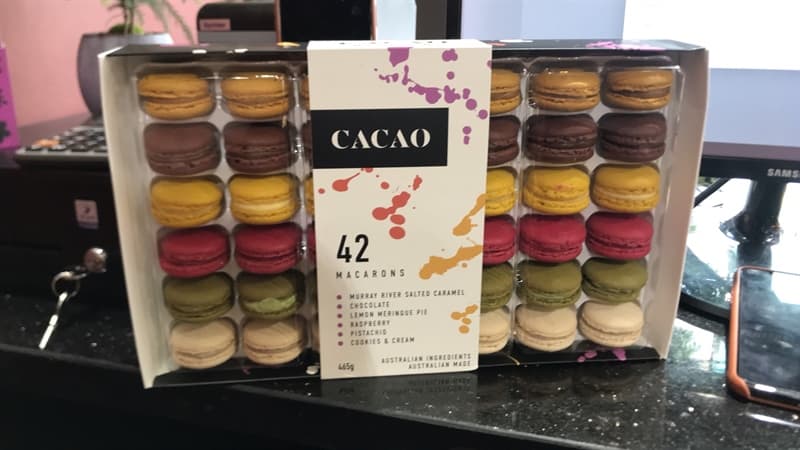 Bánh Cacao Macarons Australian 465gr ( Hộp ) - Image 1