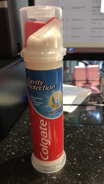 Kem Đánh Răng Colgate Cavity Protection ( Hộp ) - Image 1