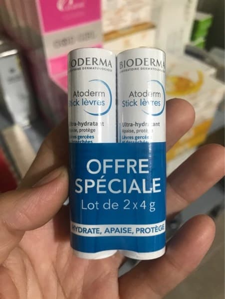 Son Dưỡng Bioderma Xanh - Image 1