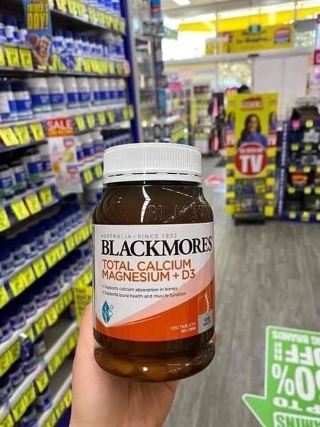 BLACKMORES VIÊN UỐNG TOTAL CANXI + MAGIE + D3 200 VIÊN - Image 1