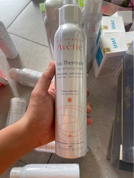 Xịt khoáng Avene 300ml