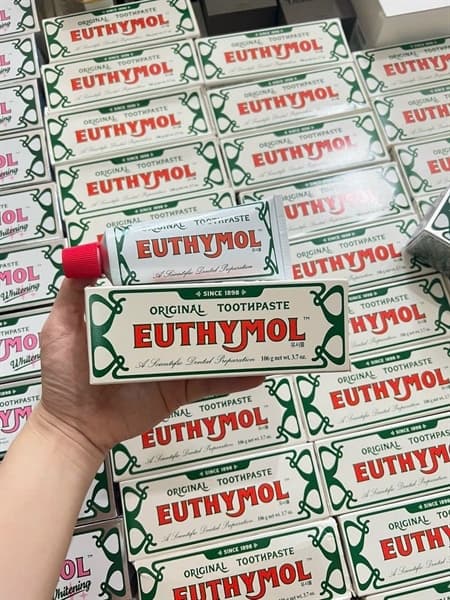 Kem Đánh Răng Euthymol Original Toothpaste Hàn Quốc 106g Màu Đỏ - Image 1