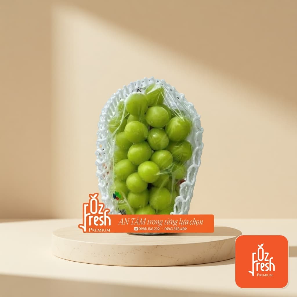 Nho Sữa Hàn Nhân Sâm Hộp 2 chùm 2Kg